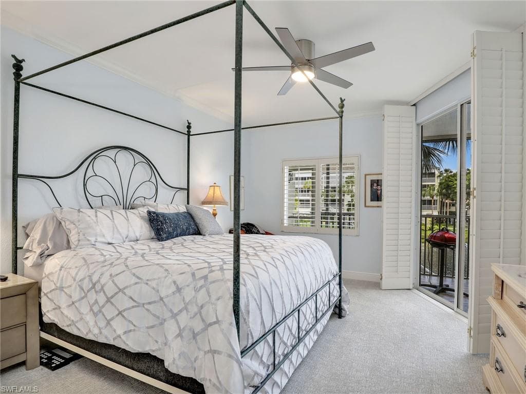 7734 Pebble Creek Cir 104, Naples, FL 34108-19