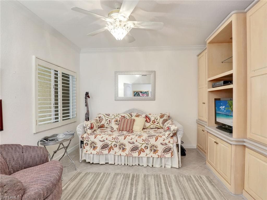 7734 Pebble Creek Cir 104, Naples, FL 34108-23