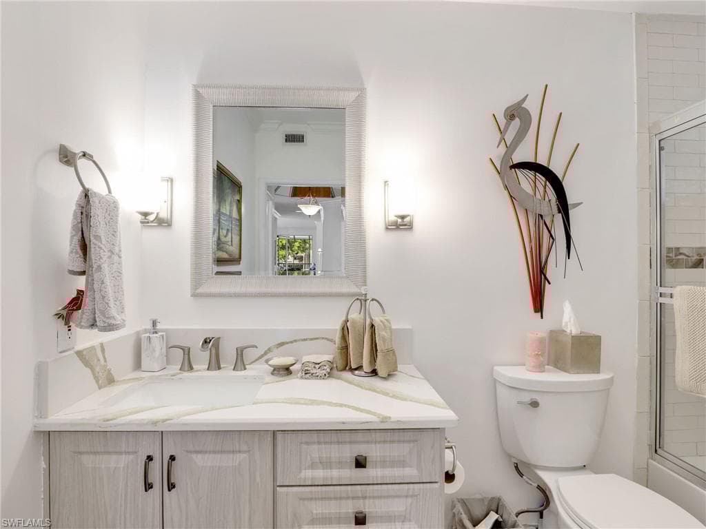 7734 Pebble Creek Cir 104, Naples, FL 34108-26