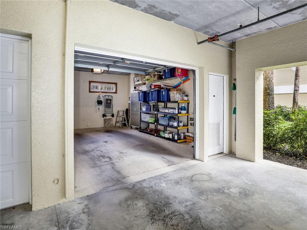 7734 Pebble Creek Cir 104, Naples, FL 34108-30