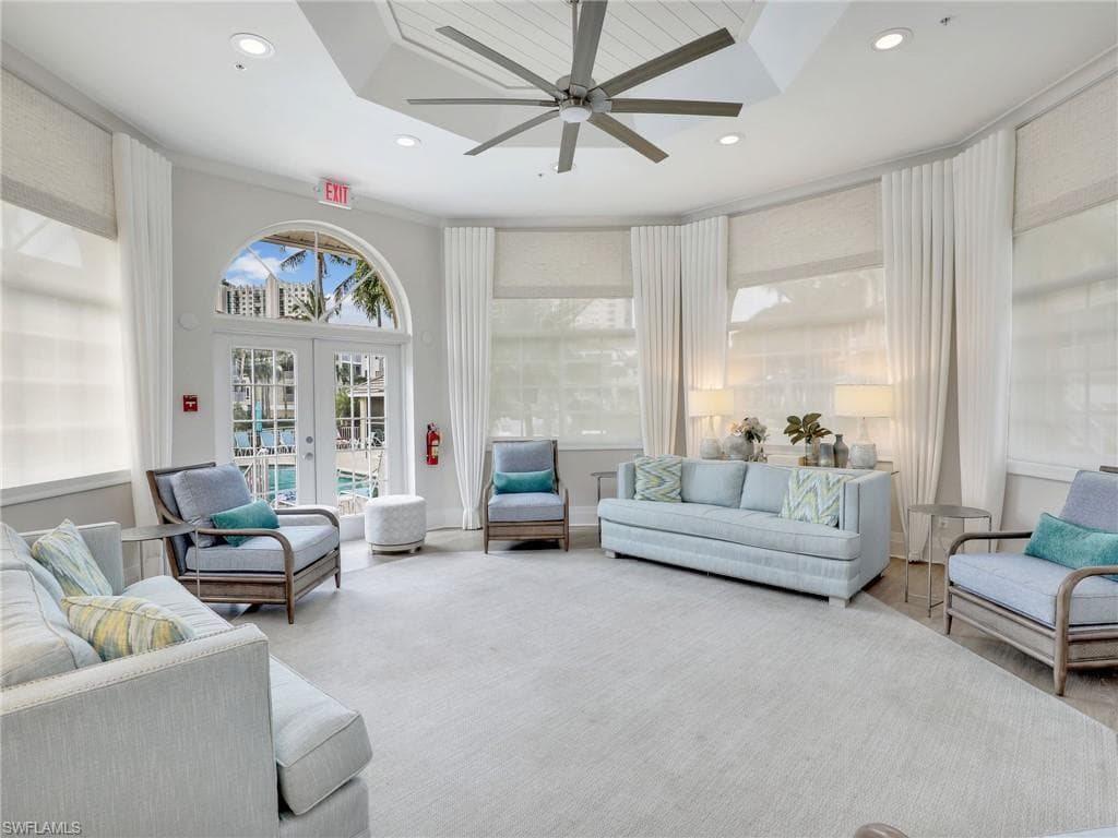 7734 Pebble Creek Cir 104, Naples, FL 34108-36