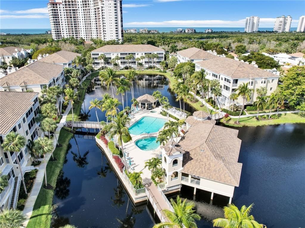 7734 Pebble Creek Cir 104, Naples, FL 34108-41