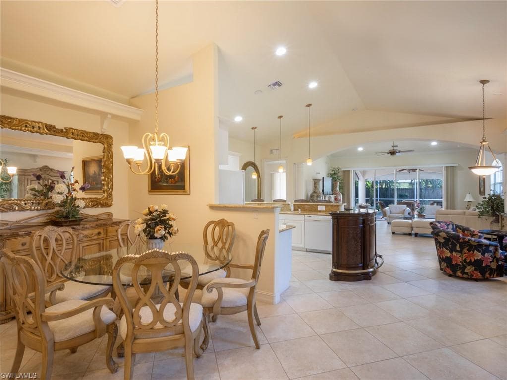 774 105th Ave N, Naples, FL 34108-14