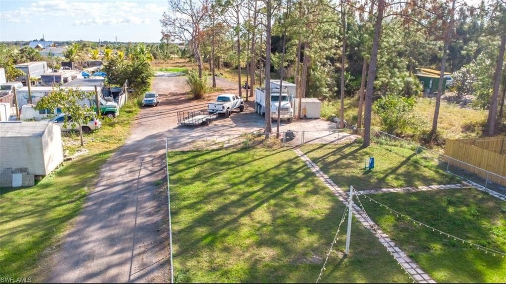 2740 35th Ave NE, Naples, FL 34120-22