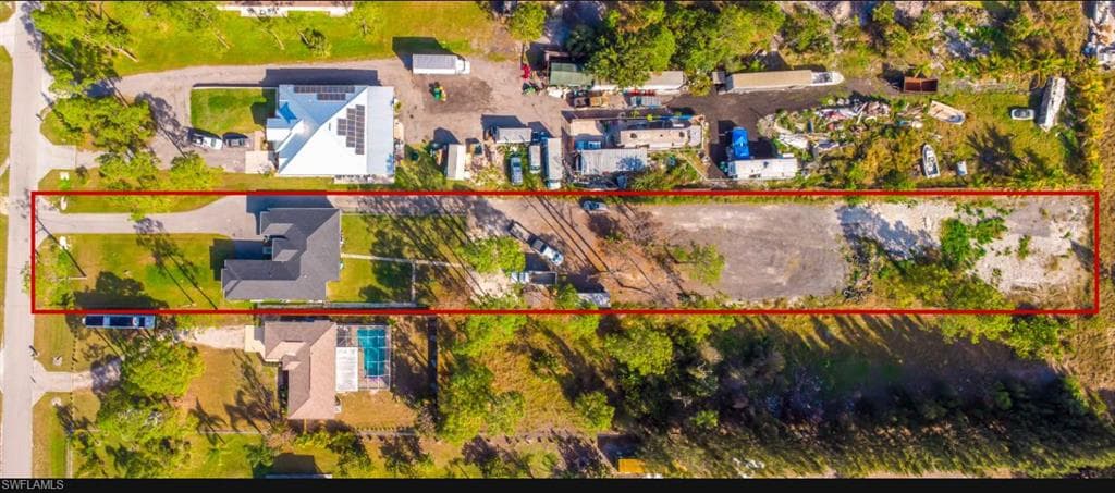 2740 35th Ave NE, Naples, FL 34120-5