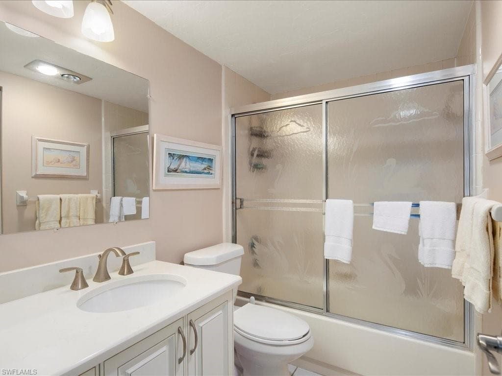1802 Kings Lake Blvd 105, Naples, FL 34112-23