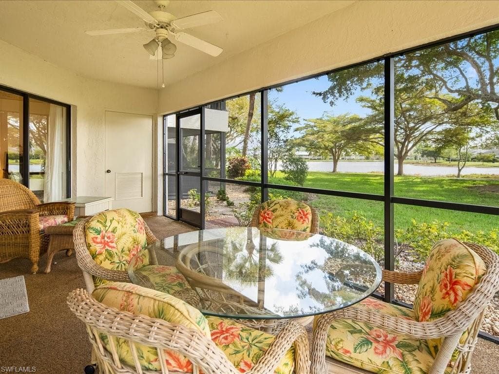 1802 Kings Lake Blvd 105, Naples, FL 34112-8