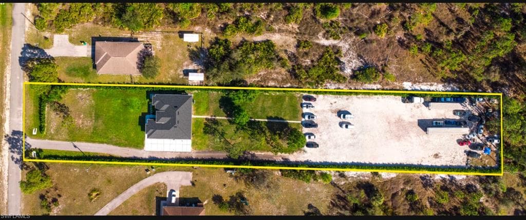 2406 37th Ave NE, Naples, FL 34120-6