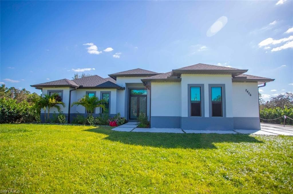 2406 37th Ave NE, Naples, FL 34120-7