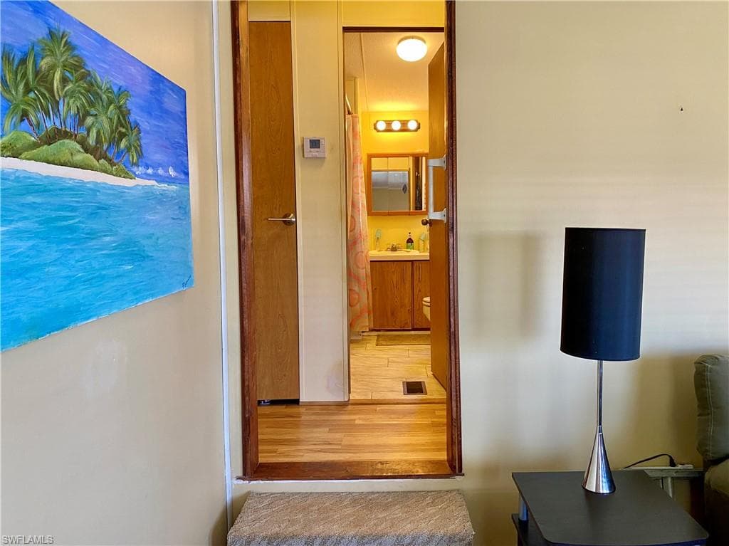 16 Garnet Dr 16g, Naples, FL 34114-21