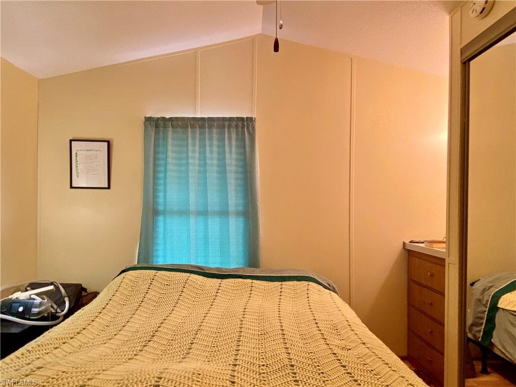16 Garnet Dr 16g, Naples, FL 34114-22