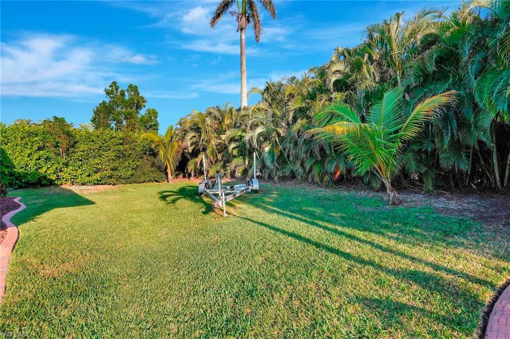 14330 Mcgregor Blvd, Fort Myers, FL 33919-15