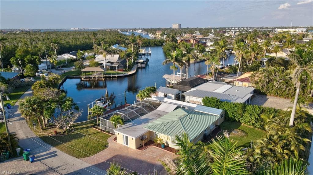 14330 Mcgregor Blvd, Fort Myers, FL 33919-1