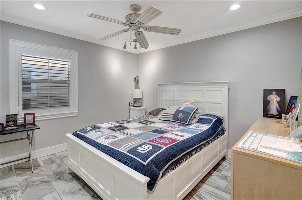 14330 Mcgregor Blvd, Fort Myers, FL 33919-37