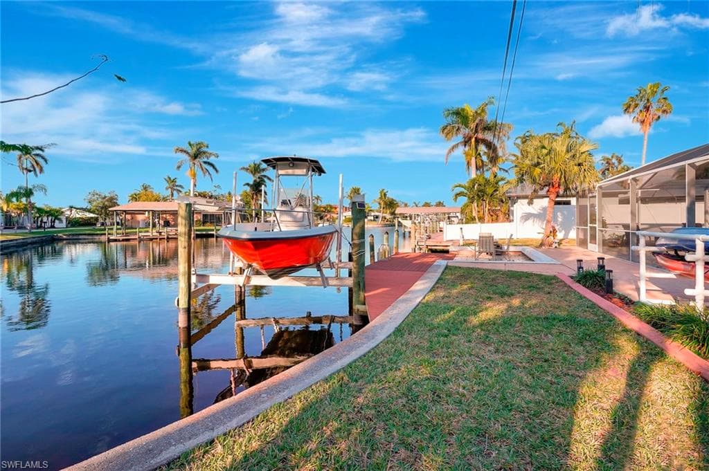 14330 Mcgregor Blvd, Fort Myers, FL 33919-42