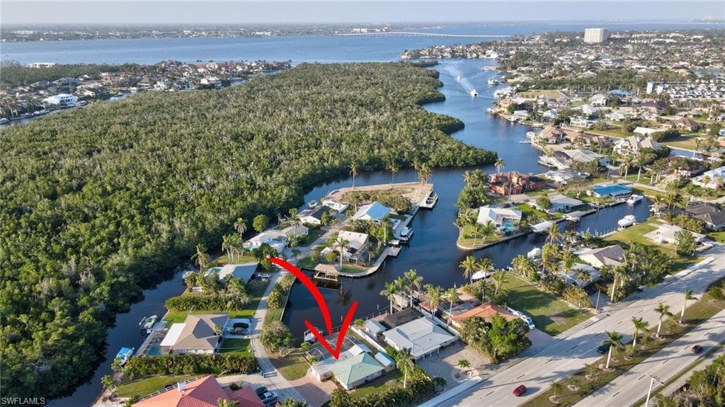 14330 Mcgregor Blvd, Fort Myers, FL 33919-5