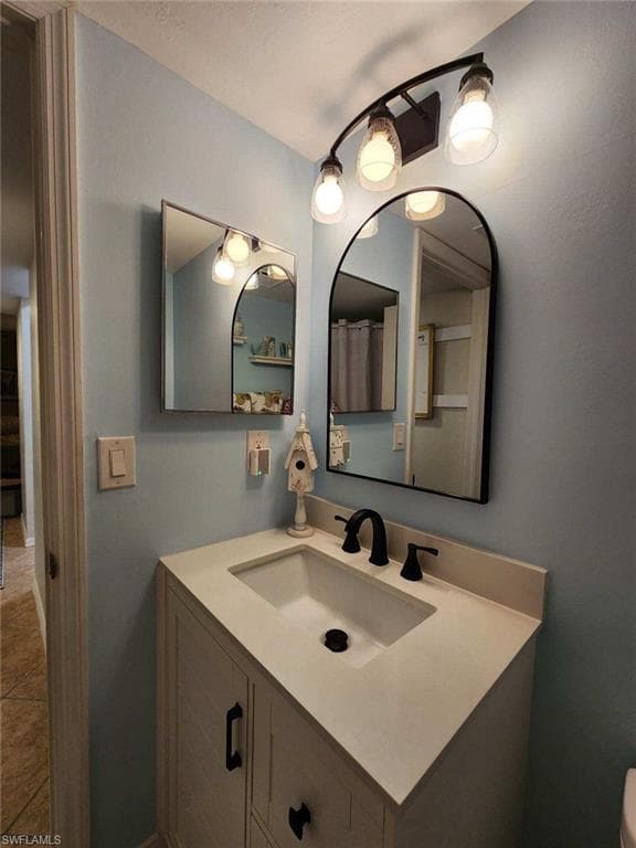 7306 Ascot Ct 2, Naples, FL 34104-17