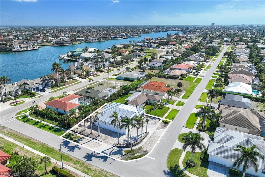 101 Beachcomber St, Marco Island, FL 34145-16