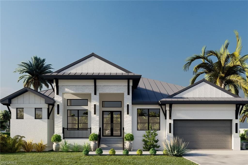 101 Beachcomber St, Marco Island, FL 34145-2