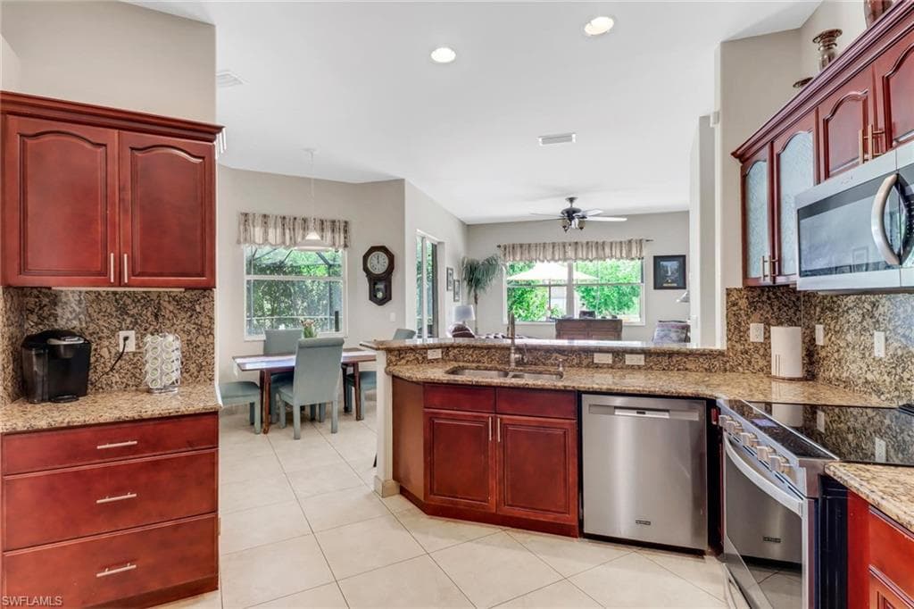 1911 47th Ave NE, Naples, FL 34120-15