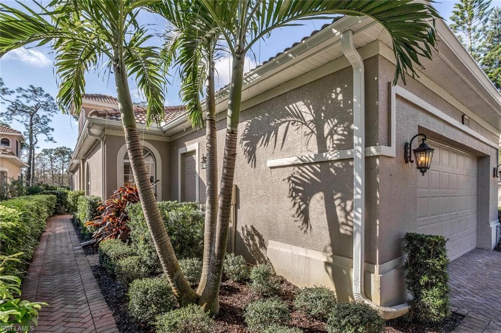 3178 Santorini Ct, Naples, FL 34119-4