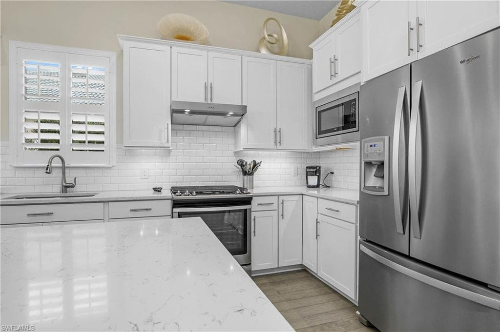 19100 Marquesa Dr, Fort Myers, FL 33913-11