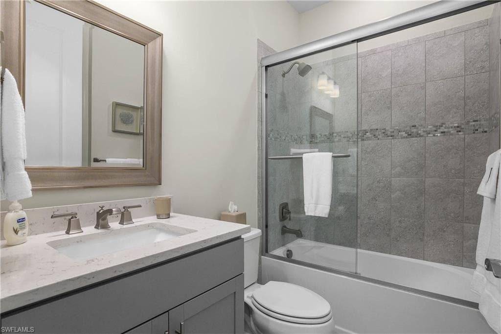 19100 Marquesa Dr, Fort Myers, FL 33913-32