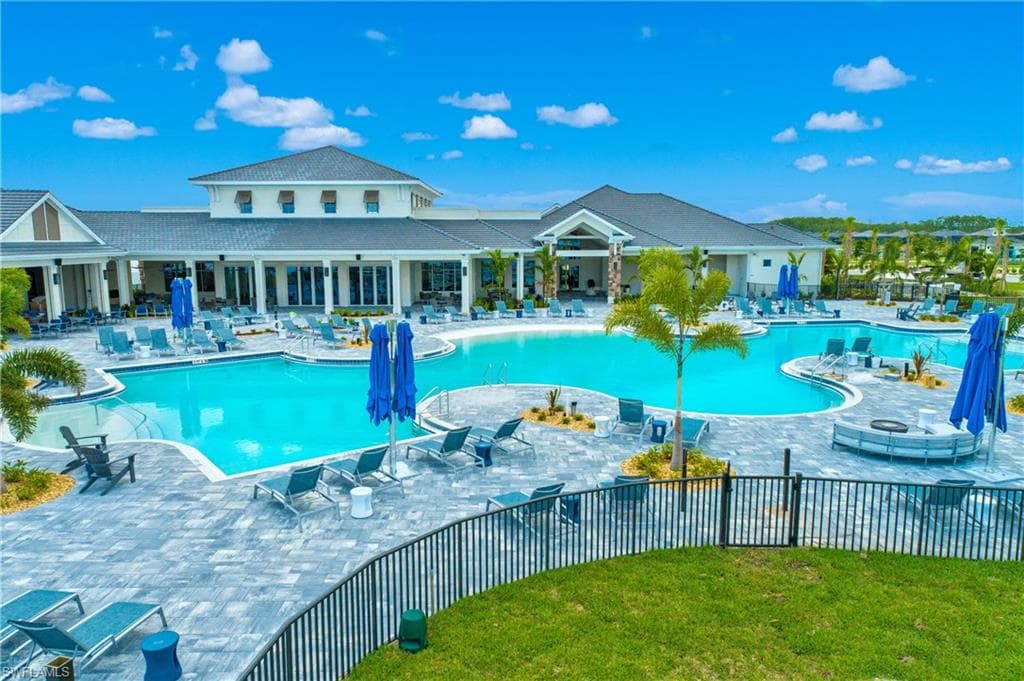 19100 Marquesa Dr, Fort Myers, FL 33913-48