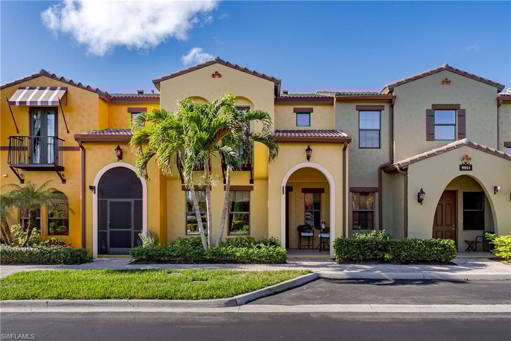 9051 Capistrano St N 4302, Naples, FL 34113-1