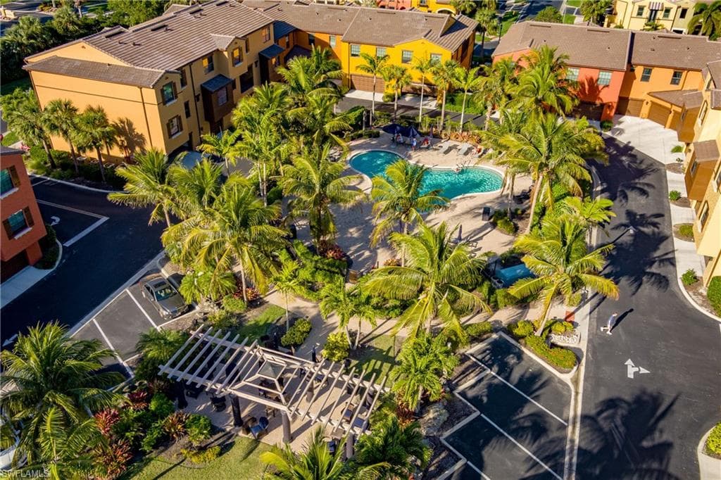 9051 Capistrano St N 4302, Naples, FL 34113-28