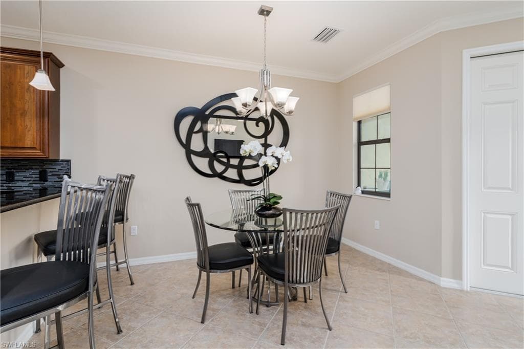9051 Capistrano St N 4302, Naples, FL 34113-8