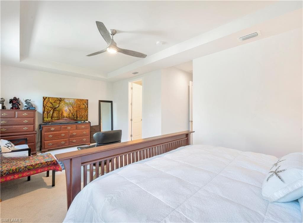 12993 Pembroke Dr, Naples, FL 34105-19