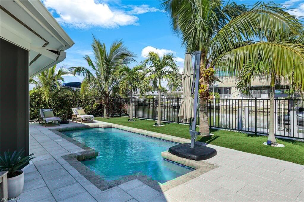 139 Trinidad St, Naples, FL 34113-23