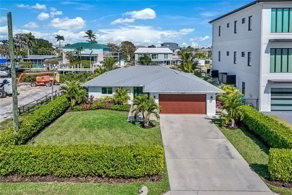 139 Trinidad St, Naples, FL 34113-42