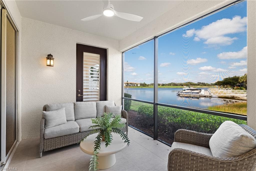 8775 Coastline Ct 102, Naples, FL 34120-13