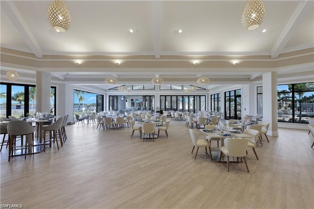 8775 Coastline Ct 102, Naples, FL 34120-42
