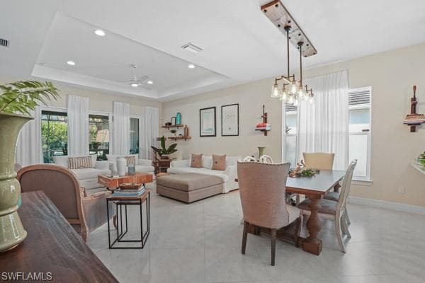 2805 Linda Dr, Naples, FL 34112-13