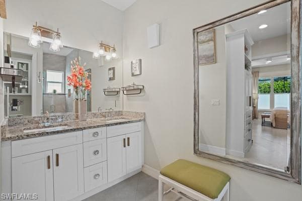 2805 Linda Dr, Naples, FL 34112-23