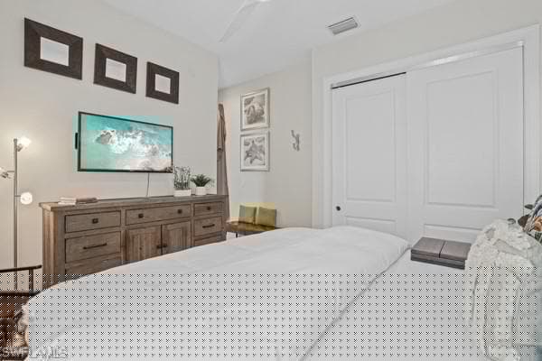 2805 Linda Dr, Naples, FL 34112-27
