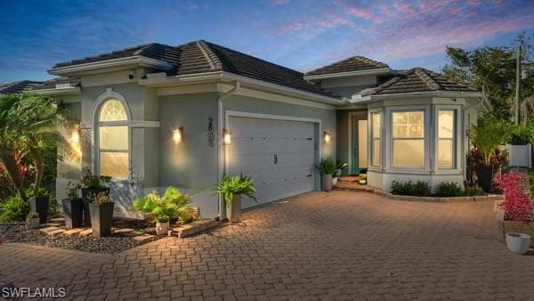 2805 Linda Dr, Naples, FL 34112-39