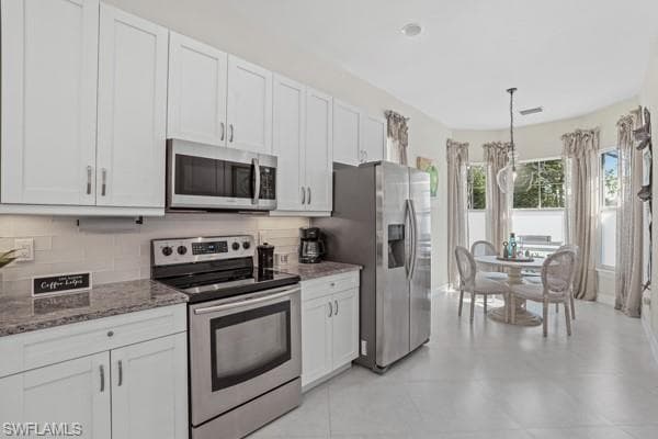 2805 Linda Dr, Naples, FL 34112-7
