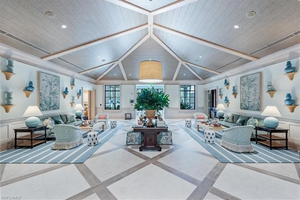 105 Clubhouse Dr D155, Naples, FL 34105-19