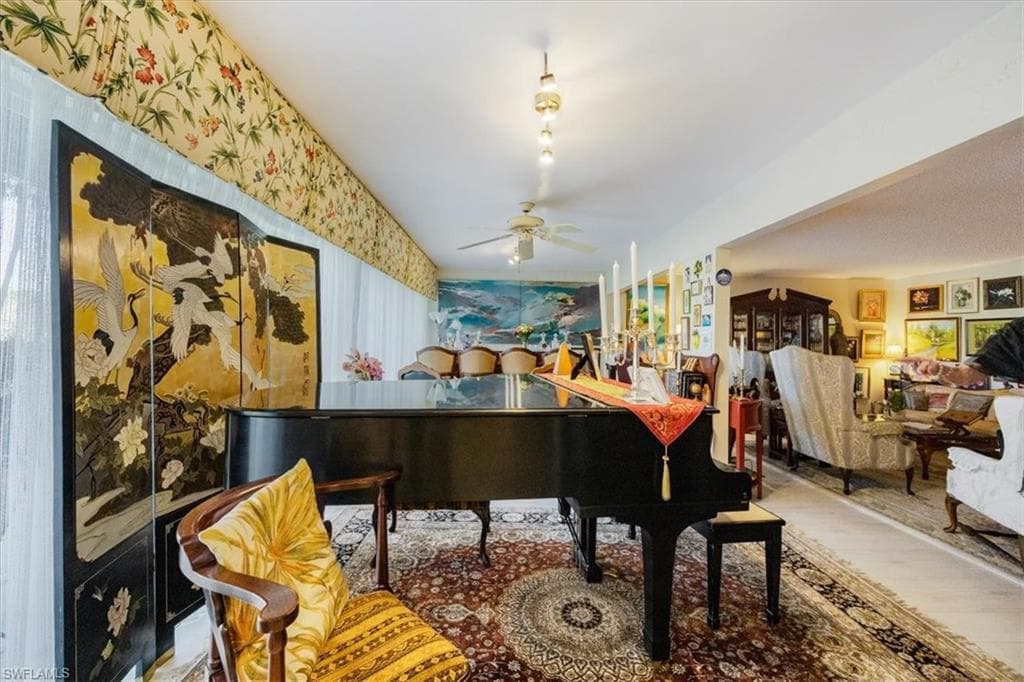 105 Clubhouse Dr D155, Naples, FL 34105-7