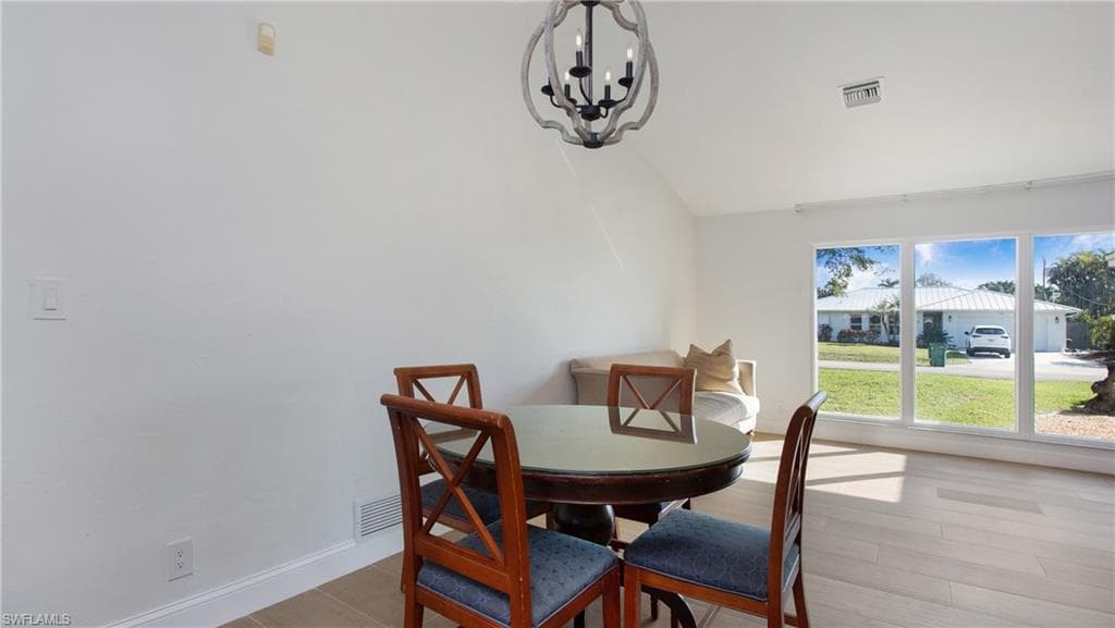 127 Coral Vine Dr, Naples, FL 34110-9