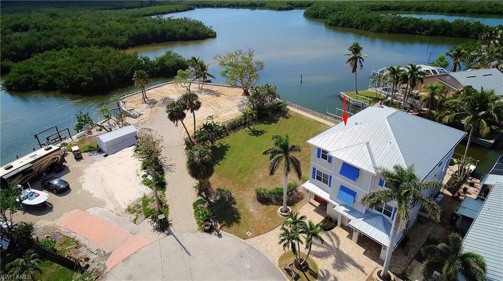 24581 Redfish St, Bonita Springs, FL 34134-9