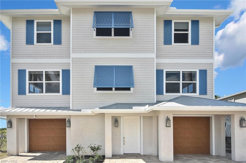 24581 Redfish St, Bonita Springs, FL 34134-11