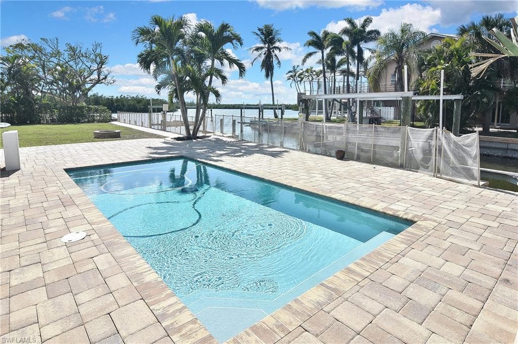 24581 Redfish St, Bonita Springs, FL 34134-20