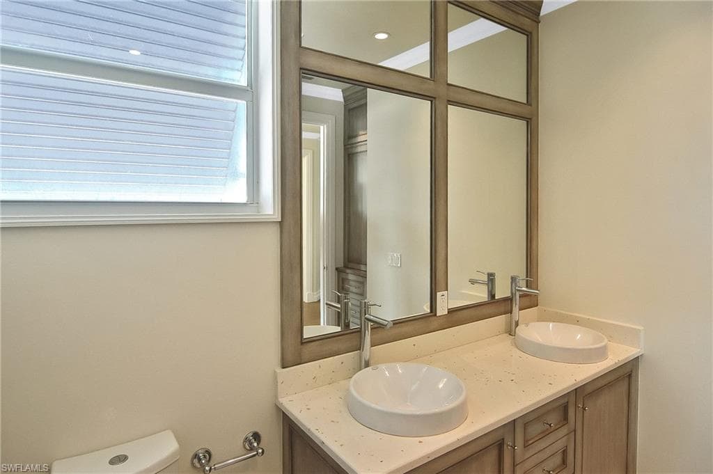 24581 Redfish St, Bonita Springs, FL 34134-40