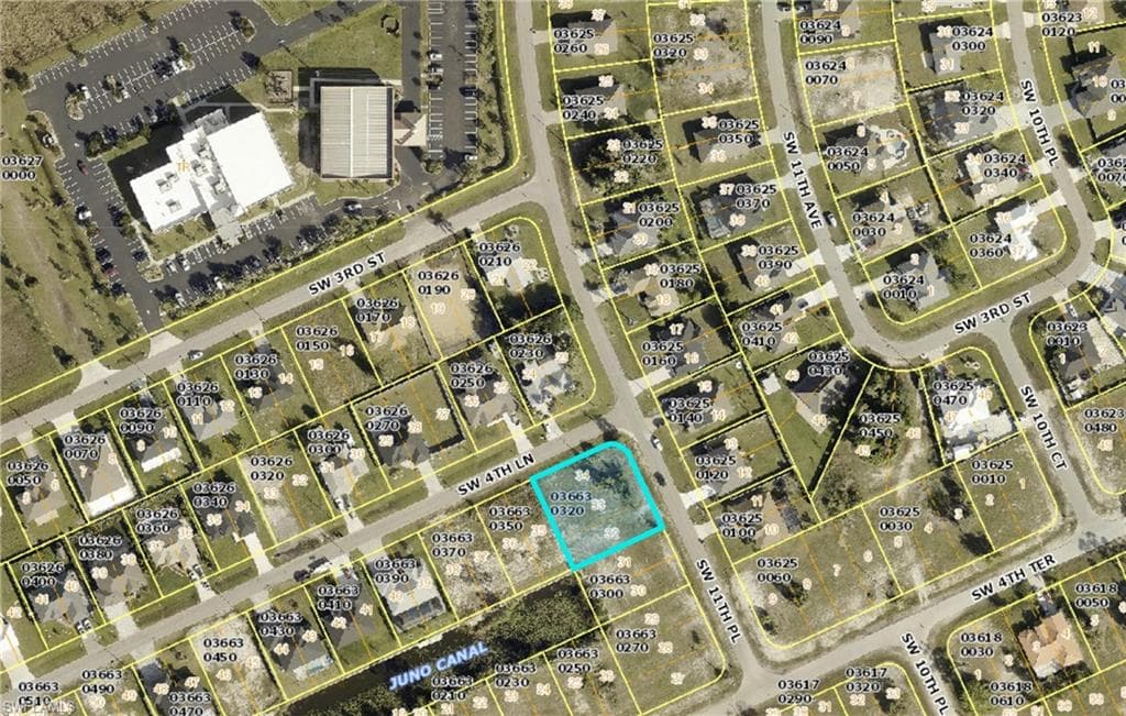 326 11th Pl, Cape Coral, FL 33991-3