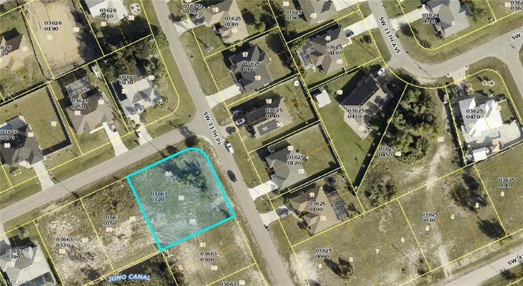 326 11th Pl, Cape Coral, FL 33991-4